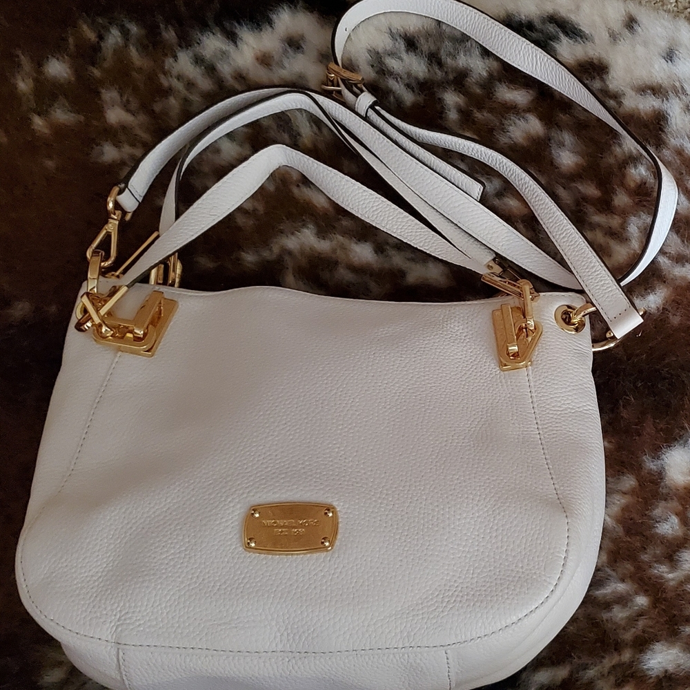 Michael Kors Brooke Medium White Shoulder Tote